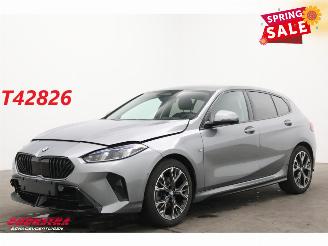 krockskadad bil auto BMW 1-serie 120i M Sport LED HUD H/K 360° SHZ 2025/6