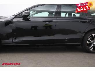 Volvo V-60 B4 Core LED ACC Leder Apple/Android Camera LRHZ SHZ 2.234 km! picture 6