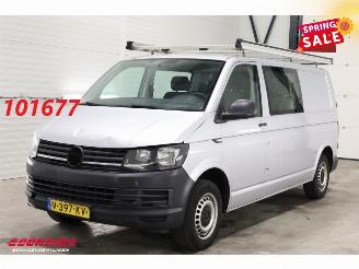 skadebil bedrijf Volkswagen Transporter 2.0 TDI L2-H1 DC 5-Pers Airco Cruise AHK 139.340 km! 2018/2