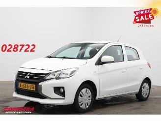 krockskadad bil auto Mitsubishi Space-star 1.2 Cool+ Bluetooth Airco 2021/8