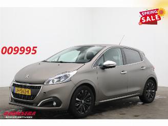 krockskadad bil auto Peugeot 208 1.2 PureTech Allure 5-DRS Bluetooth Clima Cruise 97.956 km! 2016/3