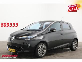 Schadeauto Renault Zoé Q210 Zen Quickcharge 22 kWh (incl. Accu) Navi Clima Cruise Camera 2014/11