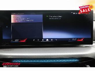 BMW 3-serie Touring 318i M-Sport Pano LED Leder ACC Apple/Android Camera picture 31