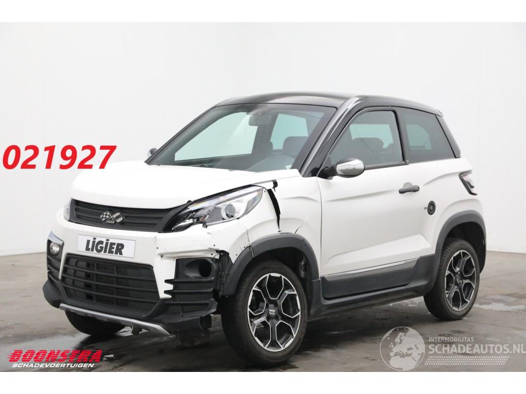 Ligier  JS60 Chic Airco Leder Bluetooth 12.980 km!