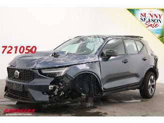 Voiture accidenté Volvo XC40 2.0 B4 Plus Dark LED ACC H/K Camera SHZ LRHZ 4.296 km! 2025/11