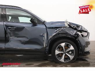 Volvo XC40 2.0 B4 Plus Dark LED ACC H/K Camera SHZ LRHZ 4.296 km! picture 6