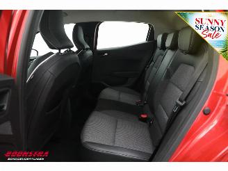 Renault Clio 1.6 E-Tech Hybrid 140 Intens LED 360° Apple/Android Camera PDC picture 17