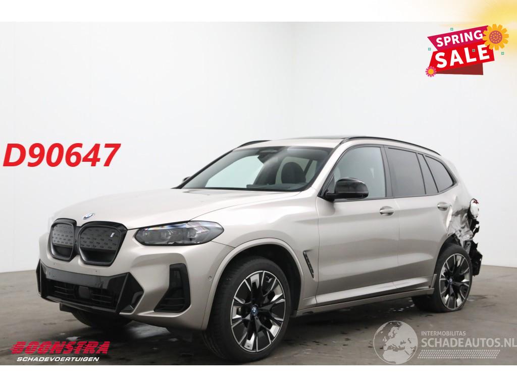 BMW iX3 80 kWh M-Sport Pano LED ACC HUD H/K Memory Camera SHZ