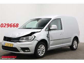 krockskadad bil bedrijf Volkswagen Caddy 2.0 TDI L1-H1 BMT Highline Navi Airco Cruise PDC AHK 2017/2