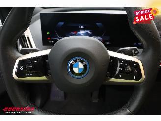 BMW iX xDrive50 112 kWh LED ACC HUD 360° H/K Memory Ventilatie AHK picture 25