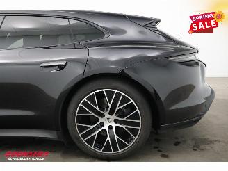 Porsche Taycan 89 kWh LED ACC Sport Chrono Bose Camera SHZ picture 5