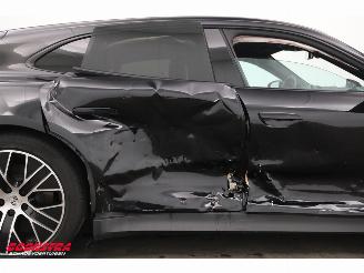 Porsche Taycan 89 kWh LED ACC Sport Chrono Bose Camera SHZ picture 11