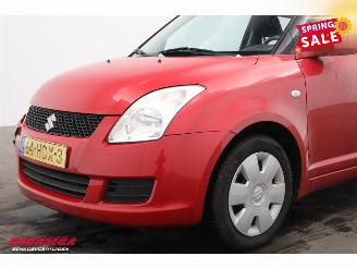 Suzuki Swift 1.3 Comfort Radio/CD 109.837 km! picture 11
