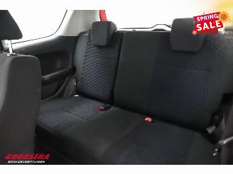 Suzuki Swift 1.3 Comfort Radio/CD 109.837 km! picture 17