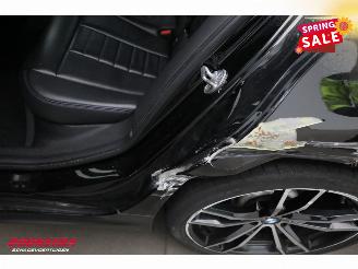 BMW 3-serie 330i M-Sport Schuifdak LEDER LED HUD Memory ACC H/K picture 17