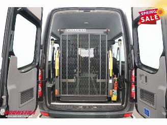 Volkswagen Crafter 2.0 TDI L2-H2 Behindertengerecht 9-Pers. Airco Cruise picture 5