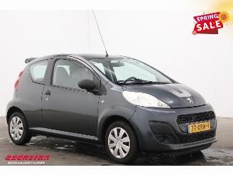 Peugeot 107 1.0 XR 3-DRS Airco 104.908 km! picture 2