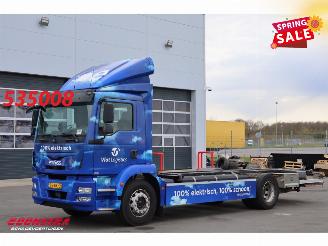 Schade vrachtwagen MAN  1820 Electric Full Air Dhollandia 120.310 km! 2016/6