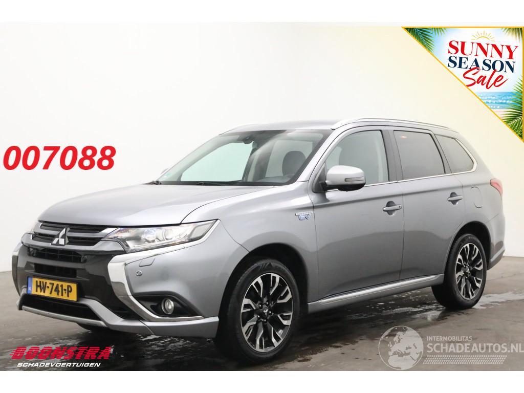 Mitsubishi Outlander 2.0 PHEV Executive Edition 4X4 Navi Clima Cruise Camera SHZ PDC AHK