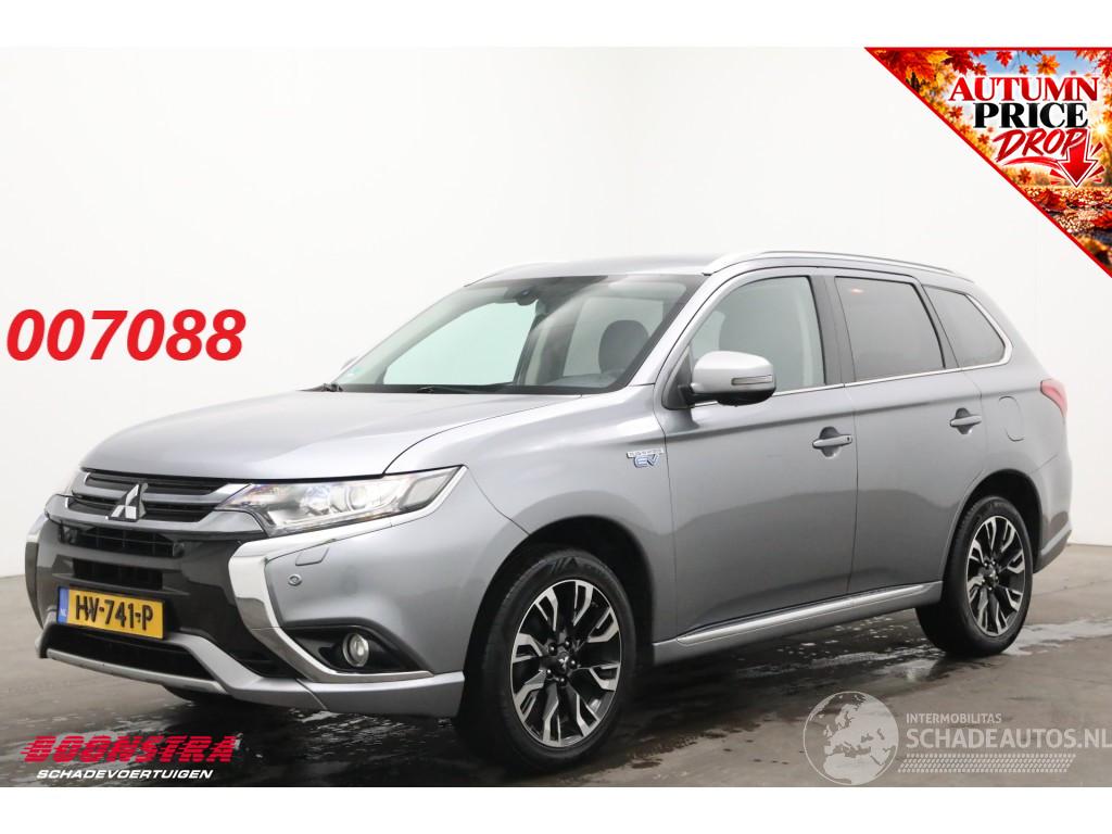 Mitsubishi Outlander 2.0 PHEV Executive Edition 4X4 Navi Clima Cruise Camera SHZ PDC AHK