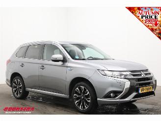 Mitsubishi Outlander 2.0 PHEV Executive Edition 4X4 Navi Clima Cruise Camera SHZ PDC AHK picture 2