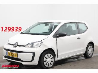 Vaurioauto  passenger cars Volkswagen Up! 1.0 BMT take up! Airco Bluetooth 2017/11