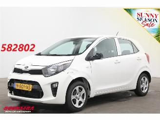 Vaurioauto  passenger cars Kia Picanto 1.0 CVVT ComfortLine Airco Bluetooth 71.638 km! 2020/3