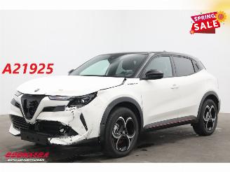 Unfallwagen Alfa Romeo Junior 1.2 Turbo Hybrid Ibrida Speciale LED ACC Massage Camera SHZ 2025/4