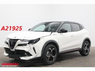 Unfallwagen Alfa Romeo Junior 1.2 Turbo Hybrid Ibrida Speciale LED ACC Massage Camera SHZ 2025/4