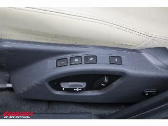 Volvo V-60 2.4 D6 Twin Engine Summum Schuifdak H/K Memory BiXenon Camera SHZ AHK picture 17