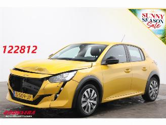 Unfallwagen Peugeot e-208 EV Active 50 kWh APple/Android Navi Clima Cruise SHZ 2023/2