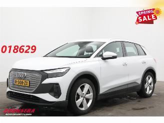 uszkodzony samochody osobowe Audi Q4 40 Edition 77 kWh Fahrbereit LED ACC Virtual SHZ 2022/12