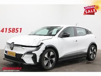 skadebil auto Renault Mégane E-Tech EV60 Optimum Charge Equilibre Fahrbereit LED ACC Apple/Android Camera PDC 2023/7