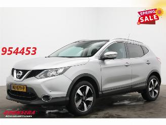 uszkodzony samochody osobowe Nissan Qashqai 1.2 N-Connecta Pano 360° Navi Clima Cruise PDC 2017/5