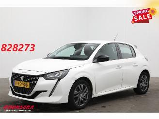 Schadeauto Peugeot 208 1.2 PureTech Aut. Active Pack Apple/Android Navi Airco Cruise PDC 2022/5