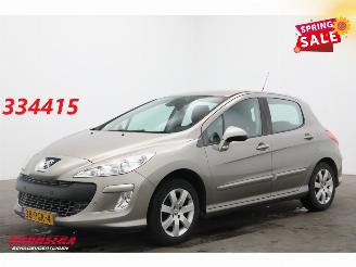 Coche accidentado Peugeot 308 1.6 VTi Sublime Aut. Clima Cruise PDC AHK 112.987 km! 2011/1