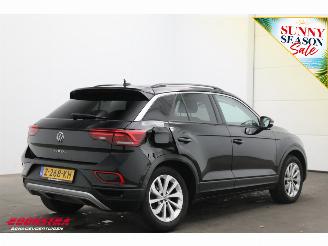 Volkswagen T-Roc 1.0 TSI Life Virtual ACC Apple/Android Camera 24.136 km! picture 3