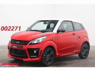skadebil brommobiel Ligier  JS50 L Sport Leder Bluetooth Camera 2018/2