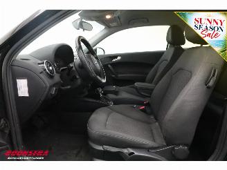 Audi A1 1.4 TDI Aut. Adrenalin Airco Cruise Bluetooth picture 12