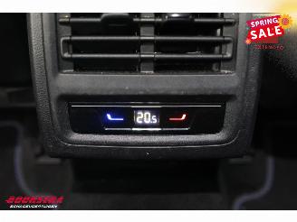 Volkswagen Golf 2.0 TSI R 4Motion Pano LED ACC Apple/Android Camera LRHZ SHZ picture 30
