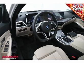 BMW 3-serie Touring 330e M-Sport Pano LED ACC H/K Memory 360° AHK picture 18