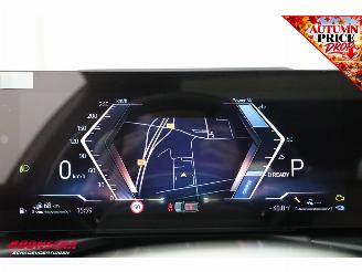 BMW 3-serie Touring 330e M-Sport Pano LED ACC H/K Memory 360° AHK picture 23