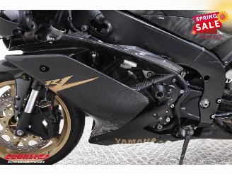Yamaha  YZF-R1 Akrapovic picture 11