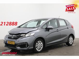 damaged passenger cars Honda Jazz 1.3 i-VTEC Aut. Comfort Bluetooth Airco Cruise SHZ 39.021 km! 2019/6
