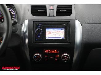 Suzuki SX4 1.6 Exclusive Navi Clima Cruise 109.161 km! picture 18