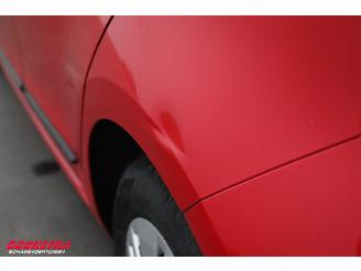 Volkswagen Up! 1.0 move up! 5-DRS BlueMotion Airco 158.229 km! picture 9