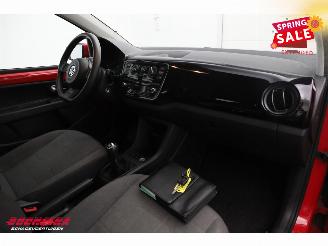 Volkswagen Up! 1.0 move up! 5-DRS BlueMotion Airco 158.229 km! picture 12