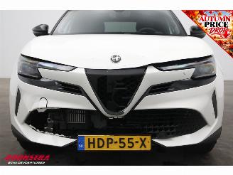 Alfa Romeo Junior 1.2 Turbo Hybrid Ibrida Speciale Navi Clima Cruise Camera SHZ PDC picture 10