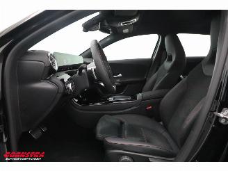 Mercedes A-klasse 250 e AMG Pano LED ACC Apple/Android Camera SHZ 2.435 km! picture 13