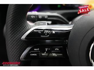 Mercedes A-klasse 250 e AMG Pano LED ACC Apple/Android Camera SHZ 2.435 km! picture 18